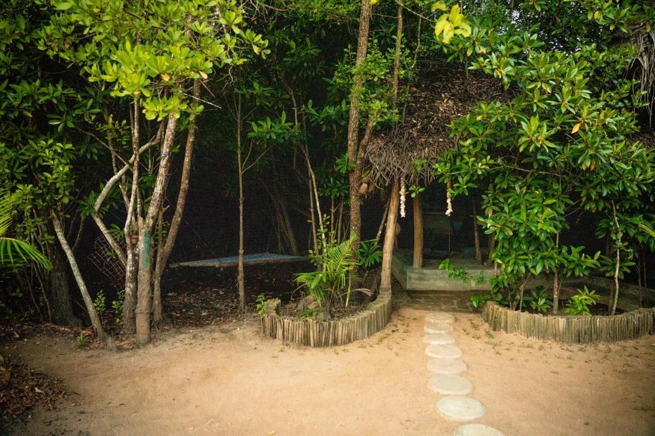 Mermaid Cabana And Tree Houses แทนกาลเล ภายนอก รูปภาพ